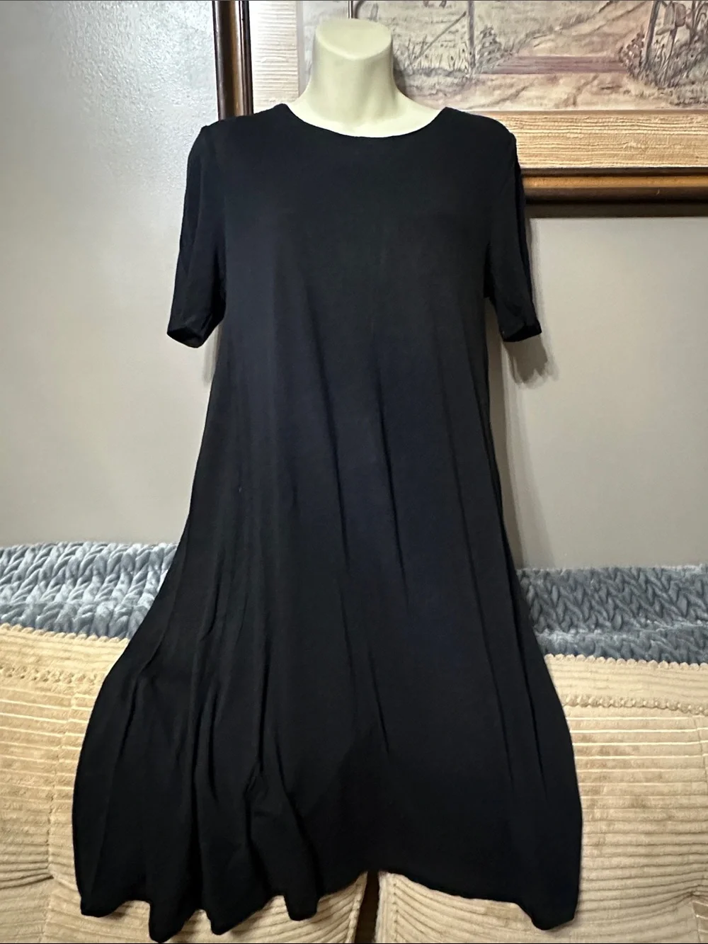 LOFT Black Short-Sleeve Midi Swing Dress small